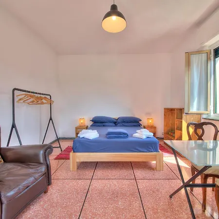 Nel Family راباللو